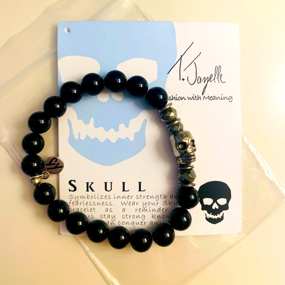 NWOT! T. Jayzelle Skull Bracelet 💀